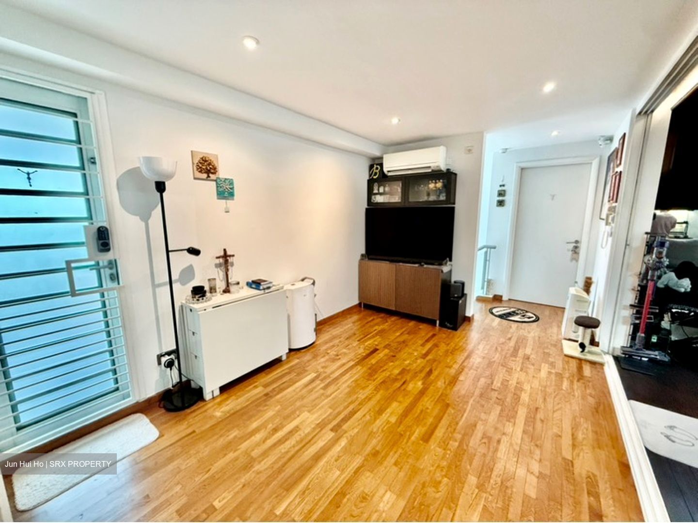 The Esparis (D18), Condominium #622625551